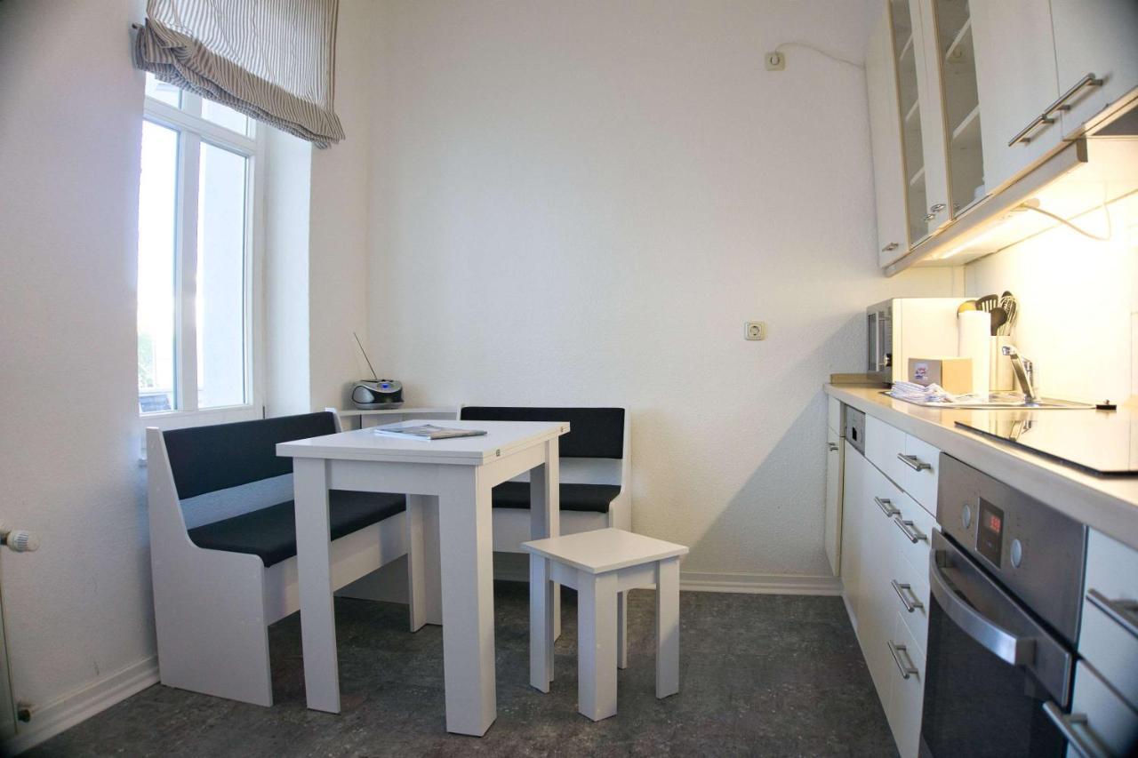 Balkon, Gratis Nutzung Vom Ahoi Erlebnisbad Und Sauna In Sellin - Residenz Strandeck Fewo01 Гёрен Экстерьер фото