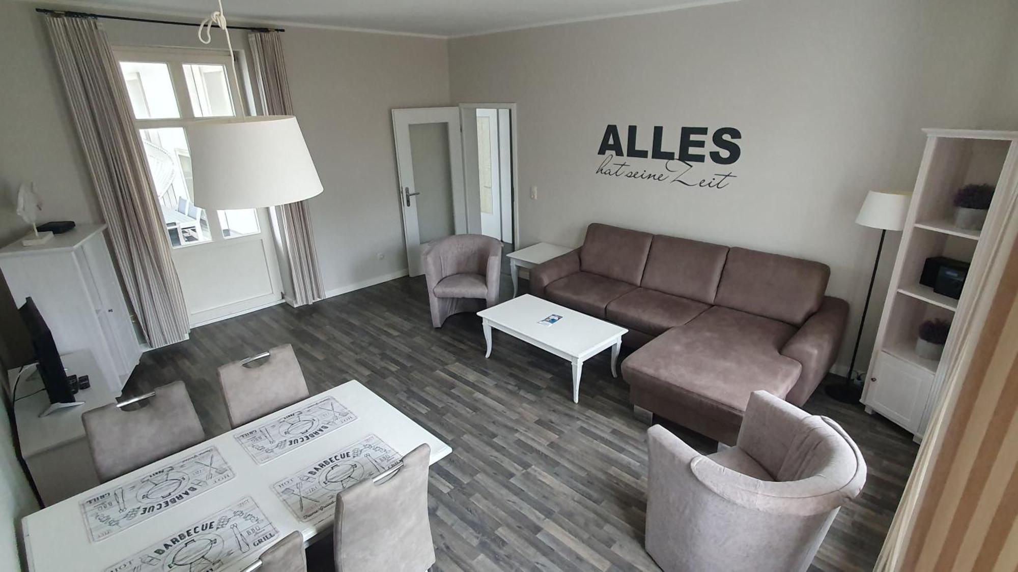 Balkon, Gratis Nutzung Vom Ahoi Erlebnisbad Und Sauna In Sellin - Residenz Strandeck Fewo01 Гёрен Экстерьер фото